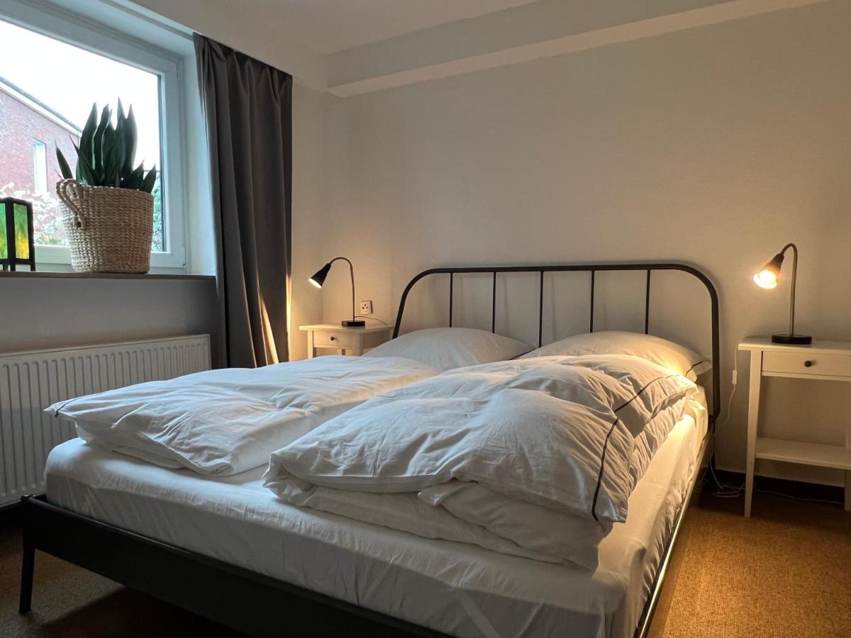 Aussergewoehnliches Haus Mit Sauna, Kamin Und Garten Wilhelmshaven Eksteriør bilde